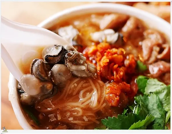 美食窩客 阿虎 曾在「炸糊 手作麵線 秘汁雞排」說