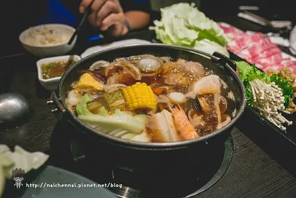 美食窩客 企鵝 曾在「天水玥 秘境鍋物殿」
