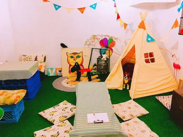 捷運台北車站✿ 單眼皮双眼皮。早餐輕食2店✿天氣不好也可以野餐 ! 竟然還有超可愛的帳篷跟小動物們~