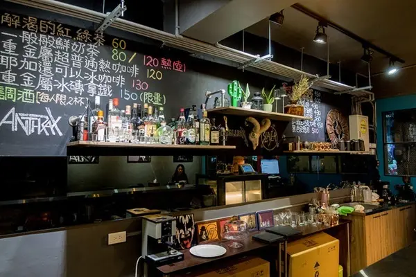 重金屬布朗尼工廠 /美食窩客 徐酸酸 提供