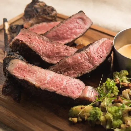 你絕對沒吃過的清爽口感！「Chou Chou法式料理餐廳」夏季新菜沁新上市，打破你對食物的想像。