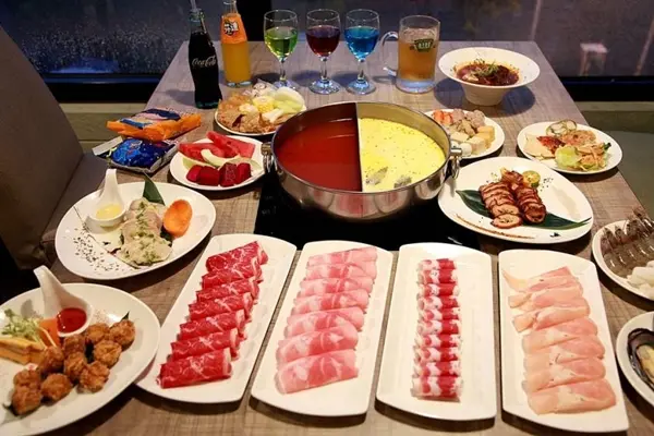 美食窩客 八字眉芯芯 提供 / 格樓主題餐廳-Grimm House