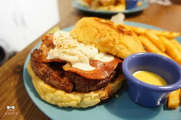 台北 必吃漢堡 懶人包 / WalkerLand窩客島提供