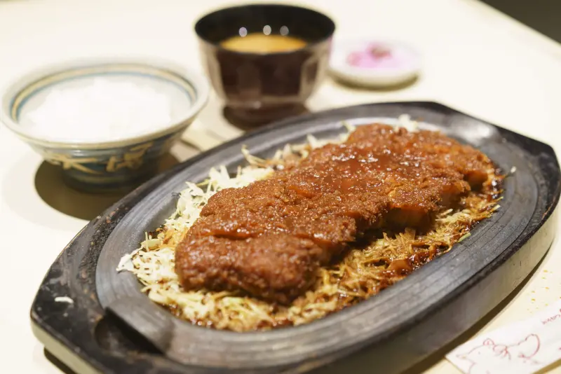 不讓名古屋雞翅專美於前！名古屋「矢場味噌豬排」2/18永康商圈開幕！