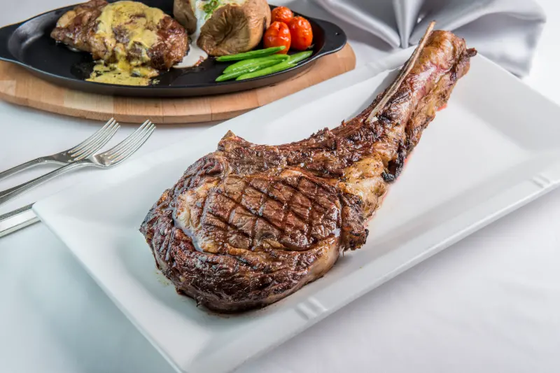 饕客必吃！漢來飯店4餐廳推「美國極黑和牛三重奏」，美味牛排吃得到！