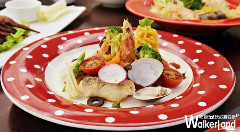 Hello Kitty Red Carpet / WalkerLand窩客島提供