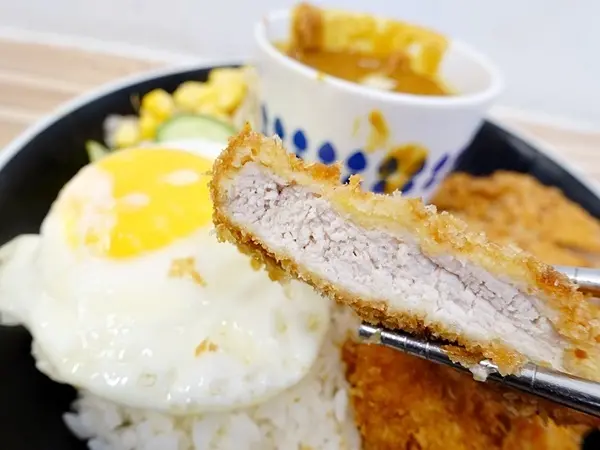 十巷咖哩 /美食窩客 曼曼食遊 提供