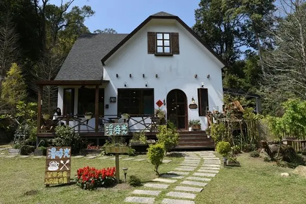 旅遊窩客 薇諾妮卡的慵懶秘境 提供 / 漫時光咖啡