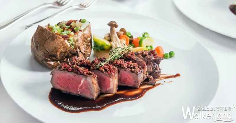肉肉控一定不能錯過！漢來美食美國牛肉節，推出最經典的「美國極黑和牛肋眼」。