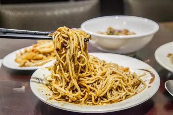 美食窩客 咬咬 提供 / 福客麵館