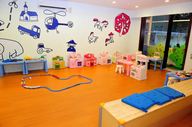 北市大安【大樹先生的家】～潮州街新開幕有球池、沙坑的超人氣親子餐廳@古亭捷運站