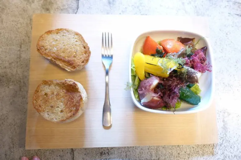 目覺咖啡三店--trio