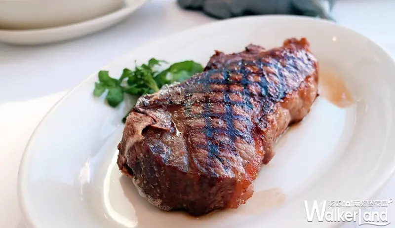 堪稱台北夜景最美牛排館！莫爾頓牛排館推出全新秋冬季菜單，要用最狂野的「天然菲力牛排10 oz配香烤骨髓」搶攻頂客族商機。