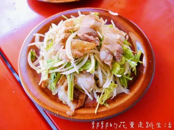 Jim Jum 鈞隼泰式陶鍋料理餐廳 /美食窩客 郭郭9527 提供