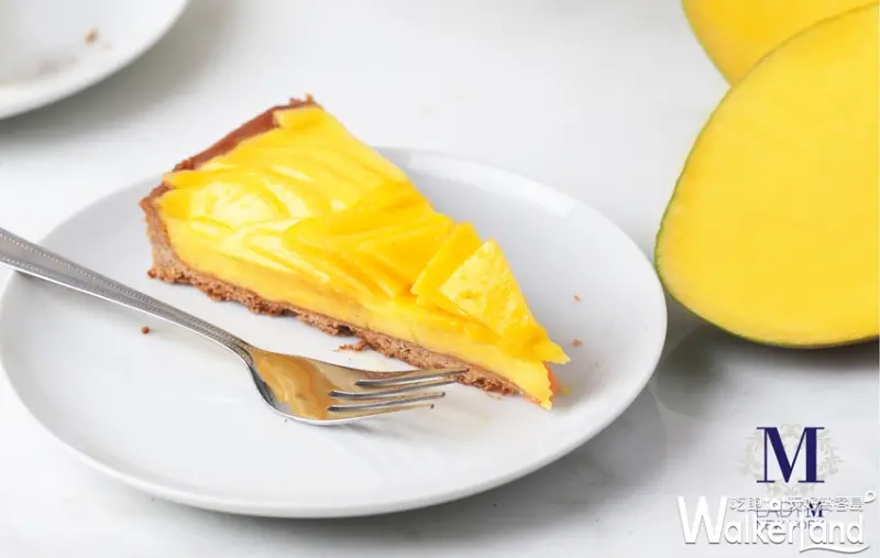 Lady M 今年夏天不缺席！推出只有夏天才吃的到的仲夏芒果塔 ，5/3旗艦店限定販售。