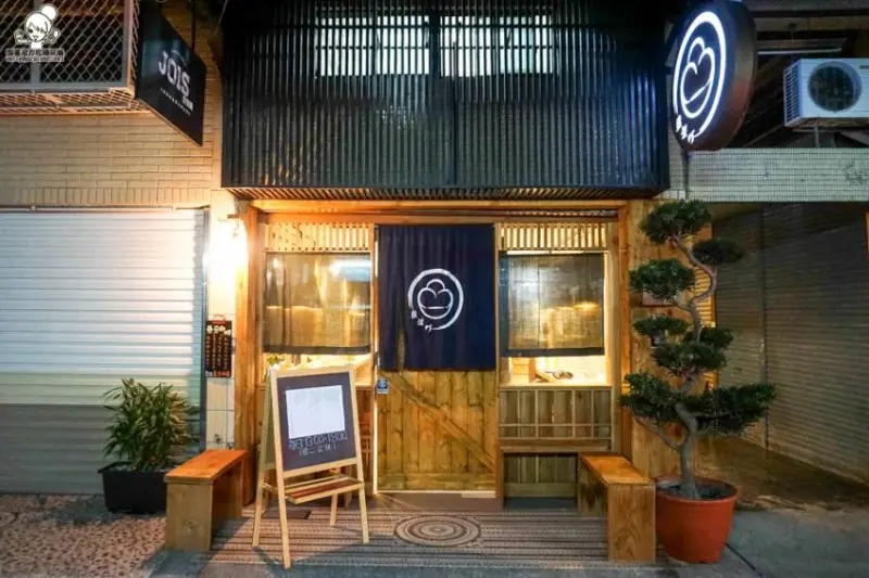 鹽埕町雪花冰 Yanchengting /美食窩客 陳尼力 提供