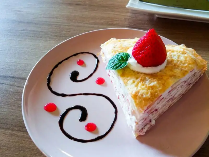 桃園市八德區 [法樂米咖啡]  冬季限定草莓千層派