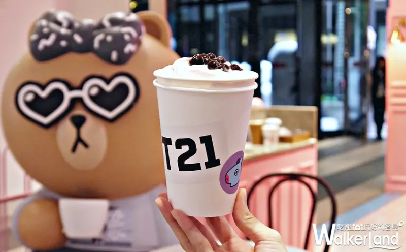 LINE FRIENDS 宇宙明星BT21冬季限定飲品 / WalkerLand窩客島提供