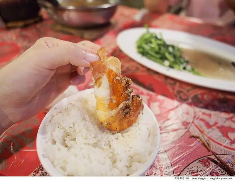 【宜蘭 Yilan】員山鄉古厝美食 胡搞蝦搞泰國蝦料理及夜晚的幾米廣場