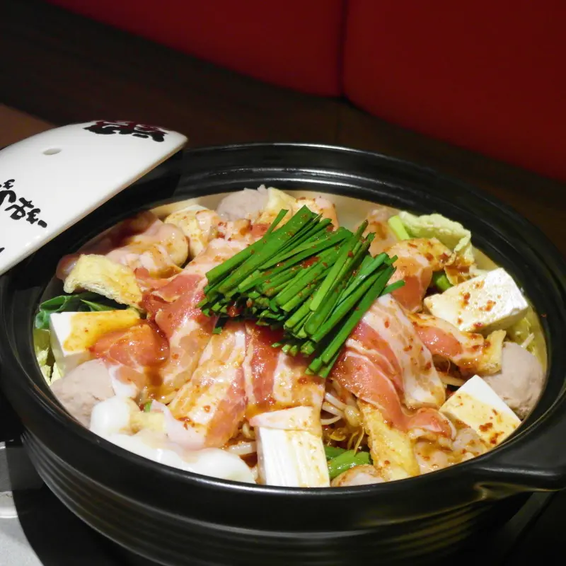 只有3天！「赤から鍋」台灣1號店周年慶通通5折優惠！快來挑戰名古屋版的麻辣鍋吧！