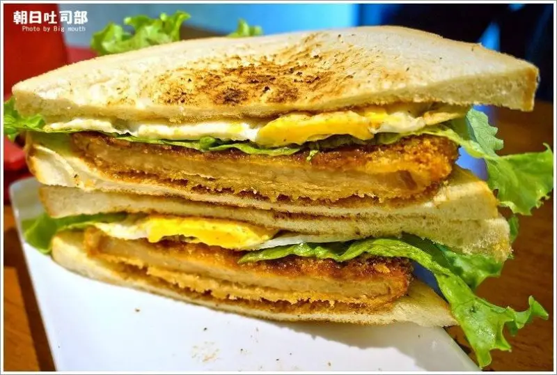【宜蘭羅東】朝日吐司部‧小店發現大美味! (羅東夜市旁美味炭烤吐司)