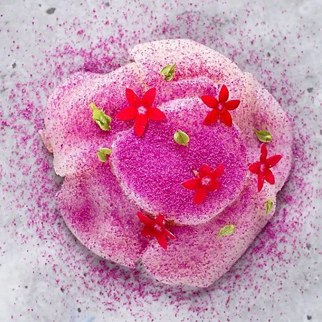 挑戰奢華浪漫美味！台北君悅酒店寶艾西餐廳推出浪漫三月「餐桌上的普羅旺斯」，要讓頂級老饕享受一場「南法浪漫」的美味料理。