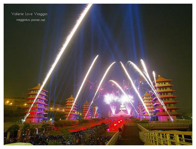 覺得美呆的元宵燈會、煙火全攻略！全台13區璀璨燈會、再貼心加碼周邊美食旅遊一次GET！