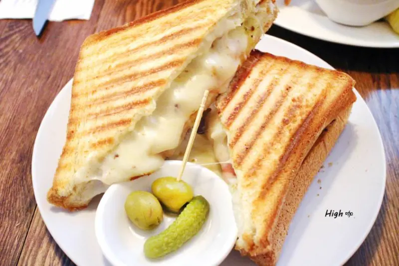 雀兒小餐館 Chelseas，食記【台北公館】小確幸又超值的早午餐 布朗尼頗美味