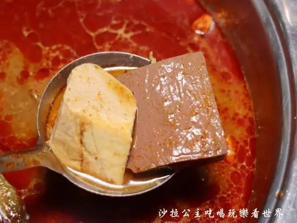 台北火鍋「八海食潮當代鍋物」 /美食窩客 沙拉公主 提供