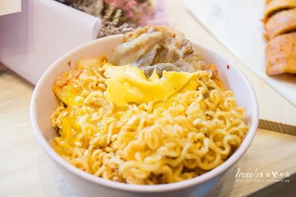 九點零一分 /美食窩客 Irene 提供