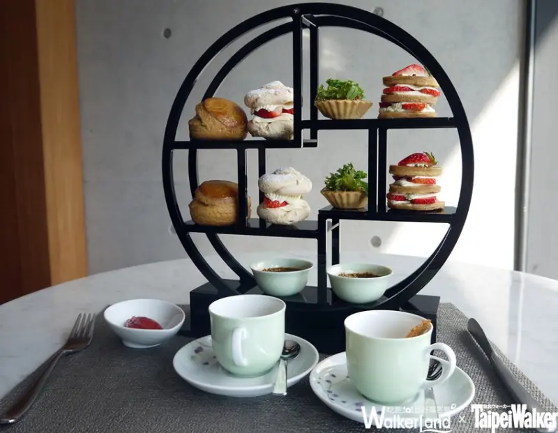 the first 從書卷之中找到專屬你的「用餐品味」．從料理吃出你對品質的堅持。