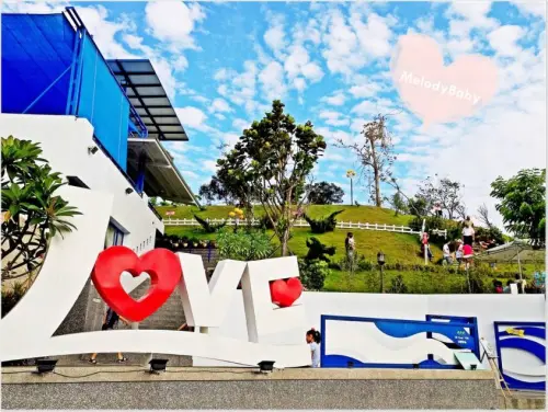 【台灣LOVE旅遊懶人包】全台情人約會景點推薦♥精選29個夢幻、外拍、婚紗景點，少女都會想戀愛的粉紅泡泡景點(持續更新中💗)