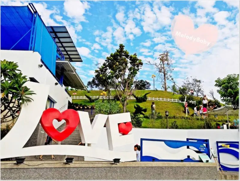 【台灣LOVE旅遊懶人包】全台情人約會景點推薦♥精選29個夢幻、外拍、婚紗景點，少女都會想戀愛的粉紅泡泡景點(持續更新中💗)