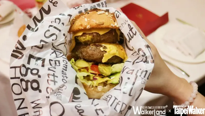 搶攻外帶商機，台北車站外食文化多一個新選擇！Burger Lab.漢堡專賣店強勢登場！