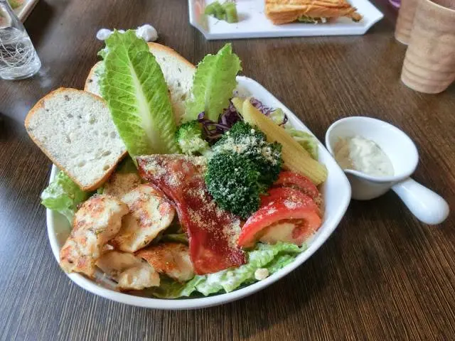  赫然發現中教大巷弄裡的美味 -- KOBUTA小豚手作輕食