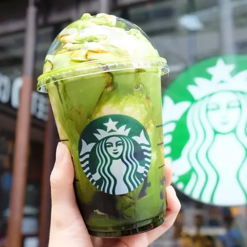 史上最搞怪星冰樂快閃登場！星巴克萬聖節限定「抹茶星冰樂」，連續9天大杯超優惠只要110元。