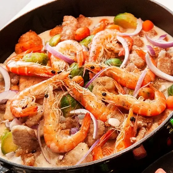 誰說小朋友去吃到飽不划算！台北國泰萬怡MJ Kitchen推出「週末親子好食趣，買大送小」優惠活動，小朋友去吃到飽也很划算。