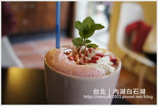 台北內湖。白石湖吊橋【穠舍田園咖啡 Farmhouse Café】