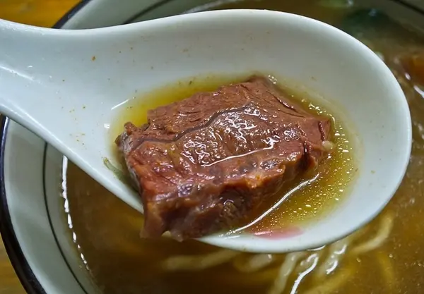 美食窩客 Bart Tsai 曾在「上品牛肉拉麵」