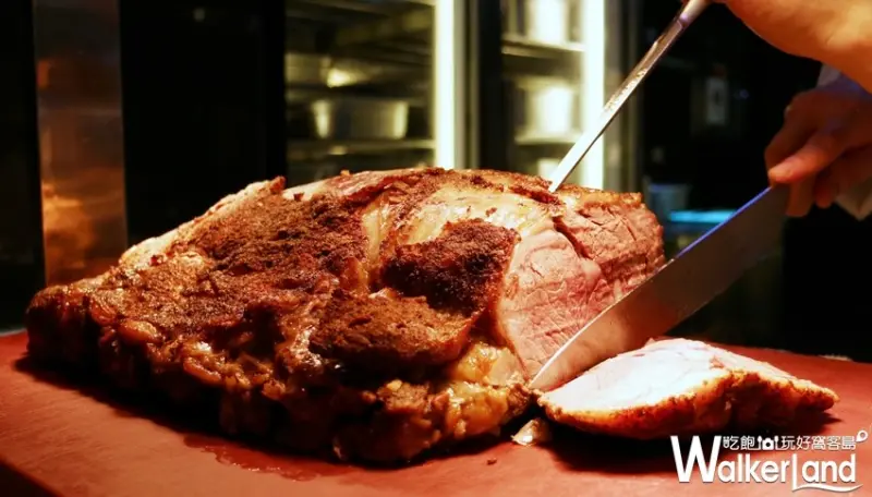 肉肉吃到飽一定要知道！探索廚房推出肉肉控必吃「寰味探尋．燒烤盛典」，要用最頂級的肉品挑戰吃到飽控挑剔的嘴。