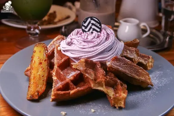 RÊVE黑浮咖啡 / WalkerLand窩客島提供