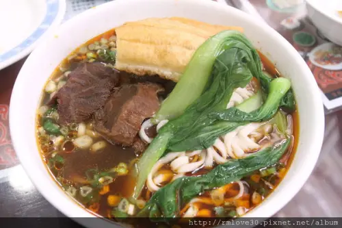 光復南路‧24小時江家黃牛肉麵