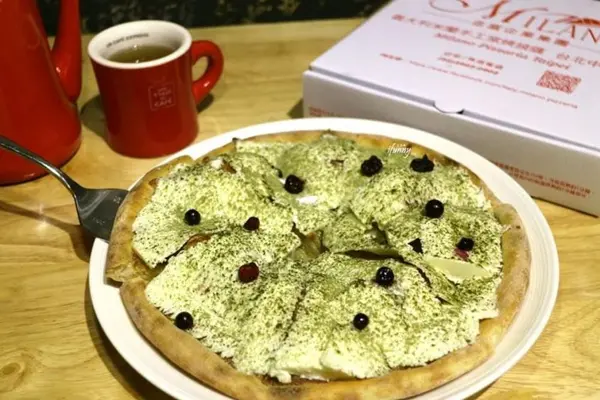 假鬼假怪 美食 懶人包 披薩月餅 Milano Pizzeria 義大利米蘭手工窯烤披薩  / WalkerLand窩客島提供