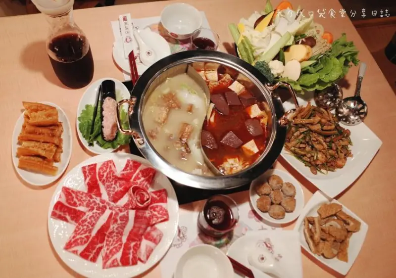 禾乃氏(lavieshyuk721) 曾在 女當家極緻鍋功夫麵