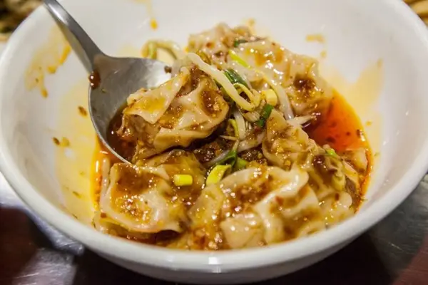 美食窩客 咬咬 提供 / 福客麵館