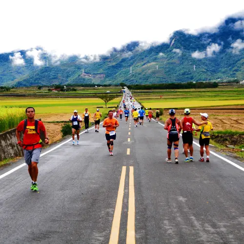 第五屆樂活台東。2013池上伯朗大道馬拉松 即日起接受報名囉！