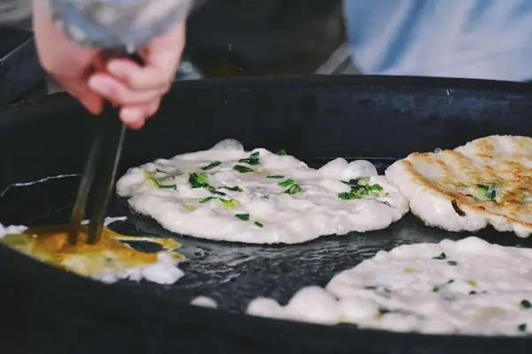 黃記蔥油餅 /美食窩客 日常食札 提供