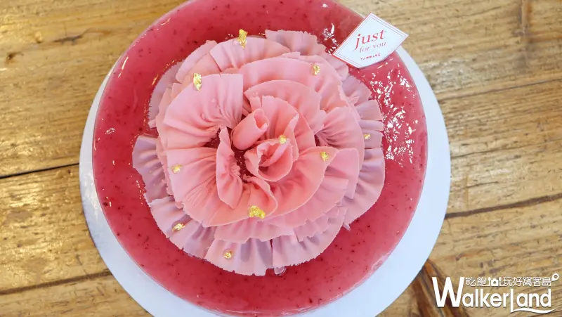 亞尼克 芋泥生乳捲/ WalkerLand窩客島提供