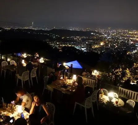 【陽明山】草山夜未眠♥浪漫美麗夜景餐廳 美景+美食 情侶必來!!
