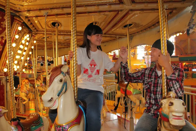 劍湖山求愛設施大調查，雲霄飛車不敵旋轉木馬！